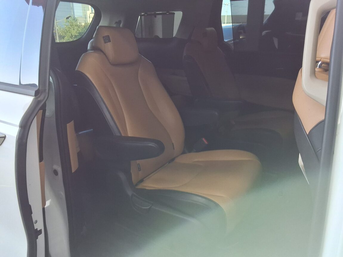 KIA NEW CARNIVAL (KA4) 9-SEATER DIESEL NOBLESSE 2023 - zdjęcie 17