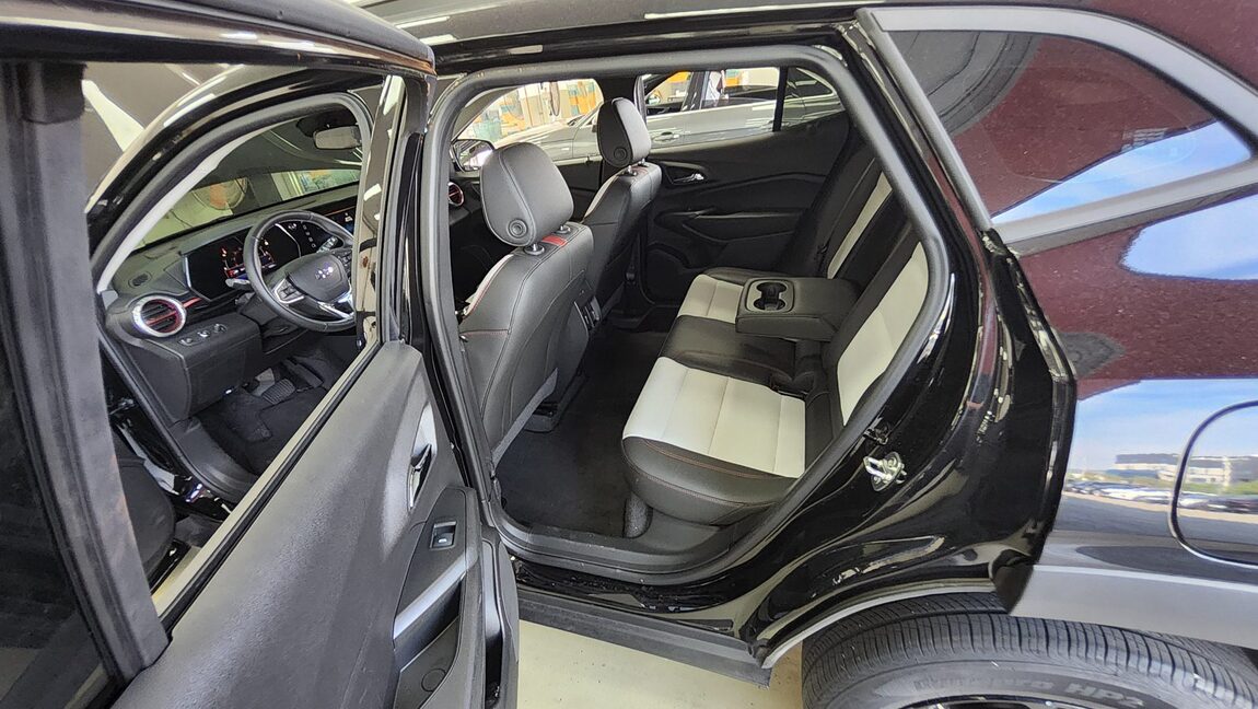 CHEVROLET (DAEWOO) TRAX CROSSOVER 1.2 GASOLINE TURBO RED LINE 2025 - zdjęcie 12