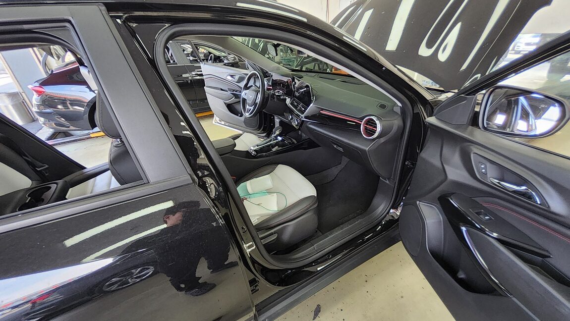CHEVROLET (DAEWOO) TRAX CROSSOVER 1.2 GASOLINE TURBO RED LINE 2025 - zdjęcie 14