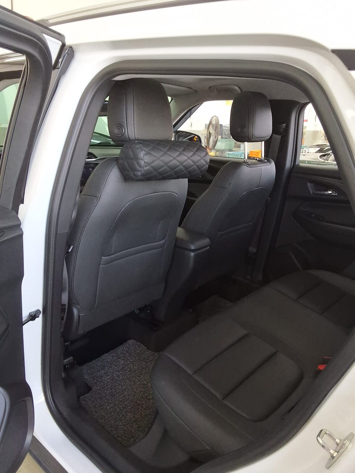 CHEVROLET (DAEWOO) TRAILBLAZER 1.35 GASOLINE PREMIER 2021 - zdjęcie 12