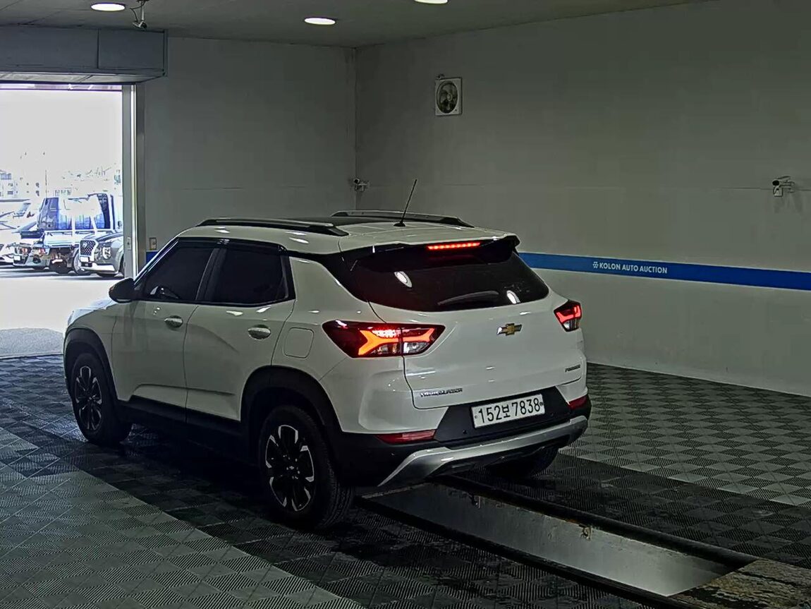 CHEVROLET (DAEWOO) TRAILBLAZER 1.35 GASOLINE PREMIER 2021 - zdjęcie 6
