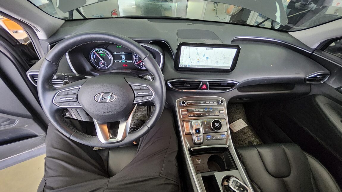 HYUNDAI THE NEW SANTA FE HYBRID 1.6 HEV 2WD PRESTIGE 2022 - zdjęcie 11