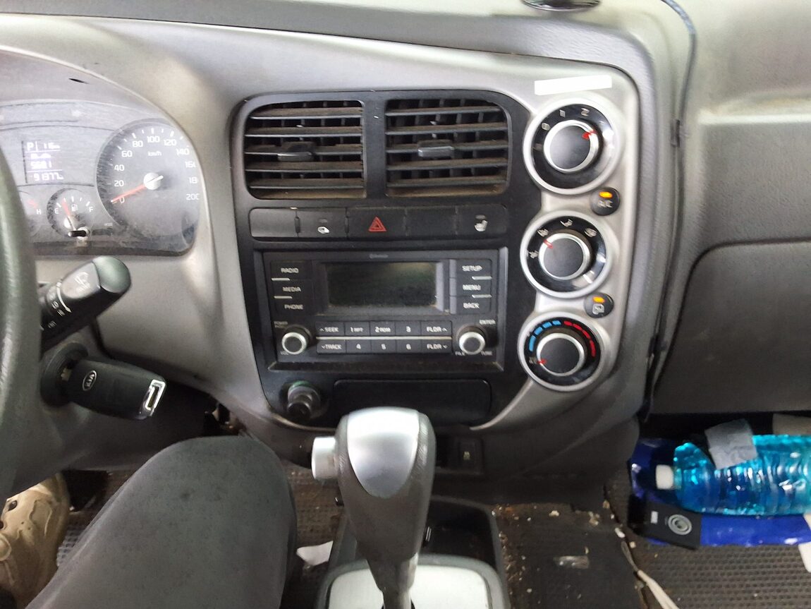 KIA BONGO III CARGO CRDi KING CAB EXTRA LONG WHEELBASE 2019 - zdjęcie 20