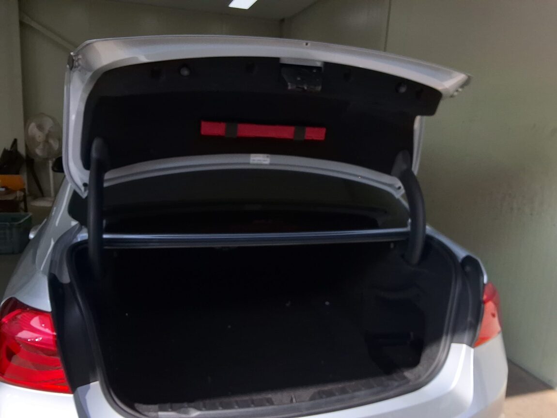 BMW 3 SERIES (6TH GEN) 320d 2016 - zdjęcie 16