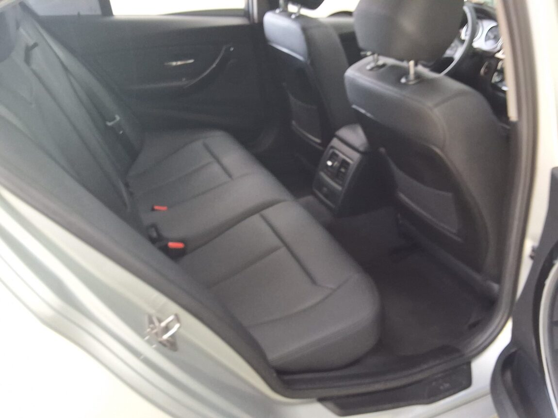 BMW 3 SERIES (6TH GEN) 320d 2016 - zdjęcie 14