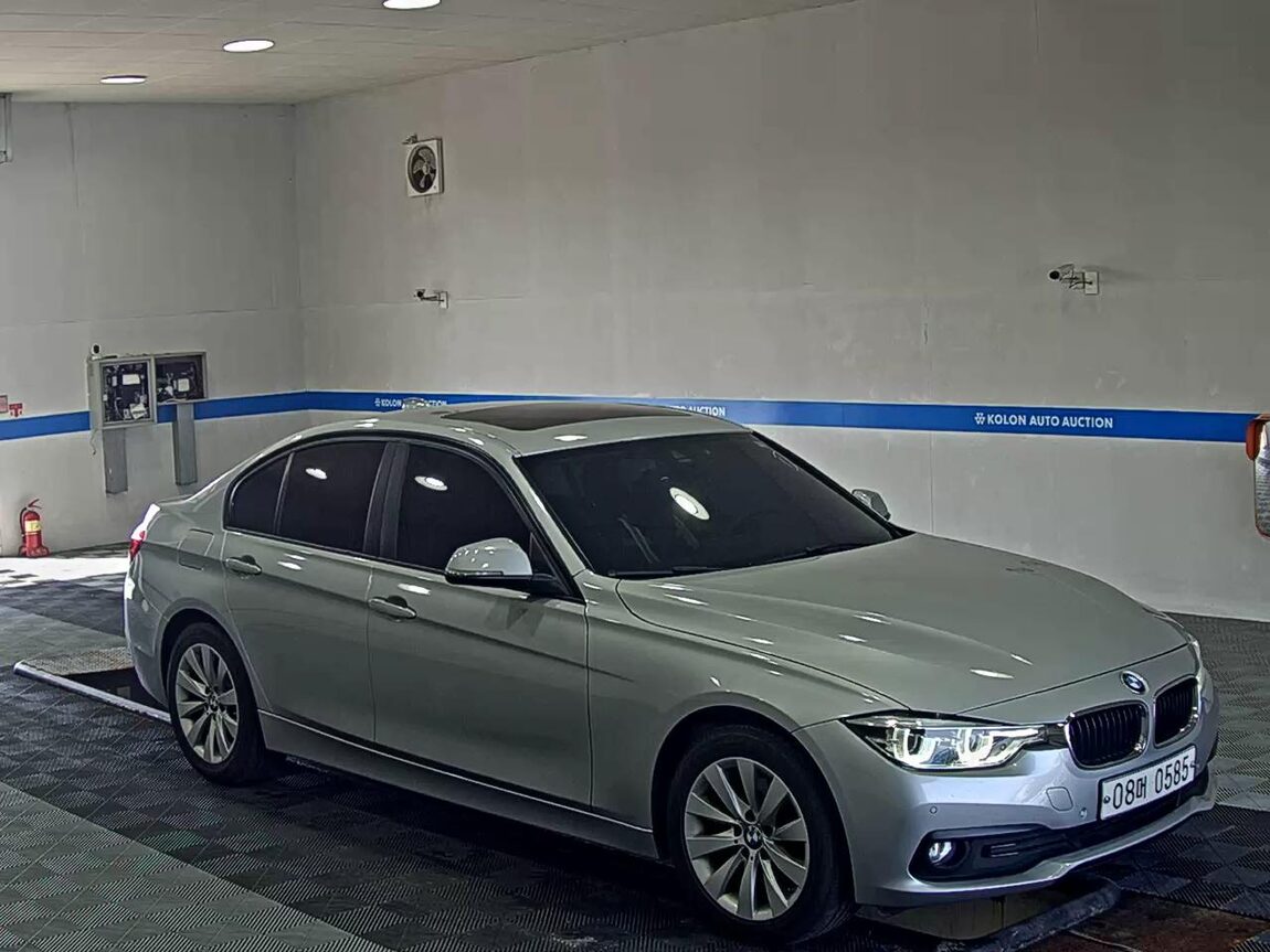 BMW 3 SERIES (6TH GEN) 320d 2016 - zdjęcie 3