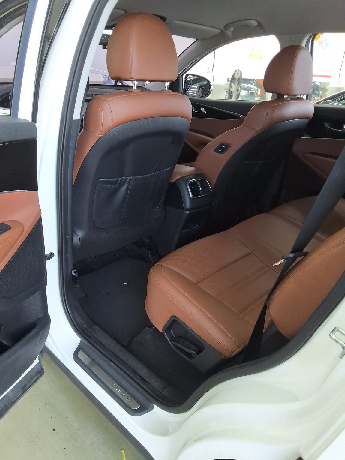 KIA THE NEW SORENTO DIESEL R2.0 2WD NOBLESSE 2019 - zdjęcie 12