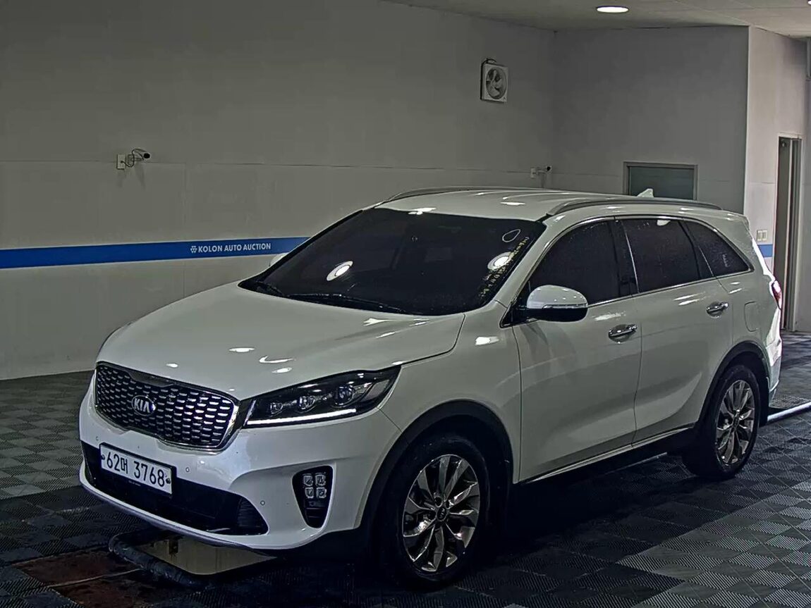 KIA THE NEW SORENTO DIESEL R2.0 2WD NOBLESSE 2019 - zdjęcie 2