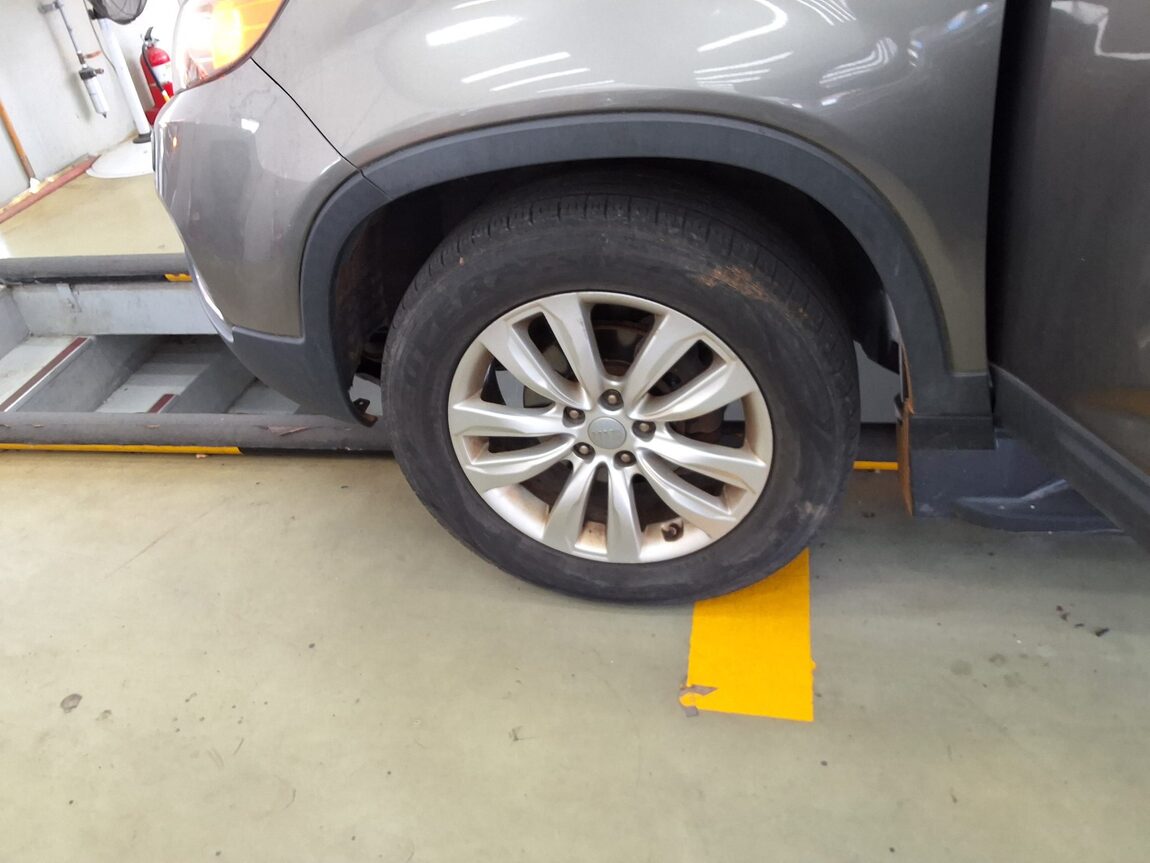KIA SORENTO R DIESEL 2.0 2WD TLX PREMIUM 2012 - zdjęcie 20