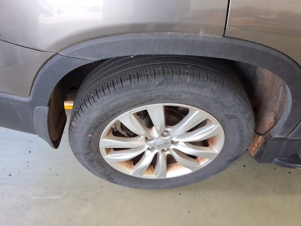 KIA SORENTO R DIESEL 2.0 2WD TLX PREMIUM 2012 - zdjęcie 23