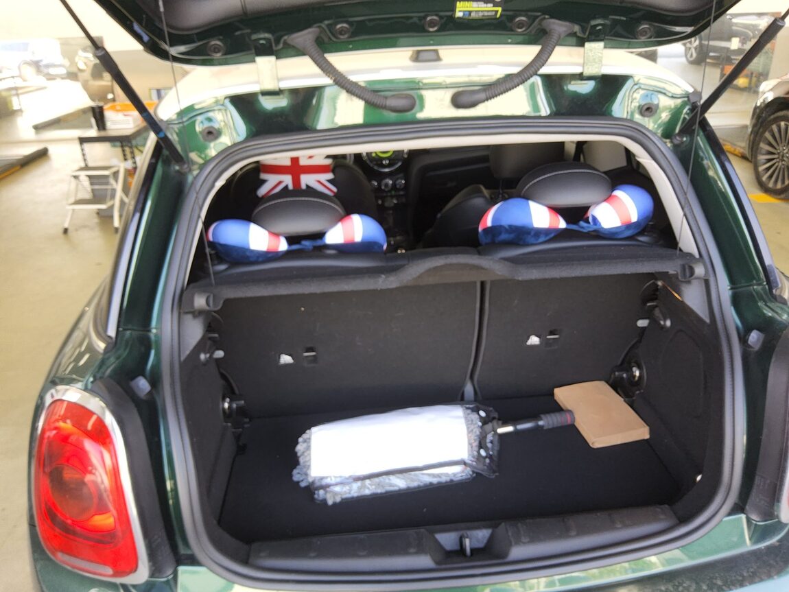 MINI COOPER (3RD GEN) 1.5 D MID 2015 - zdjęcie 14