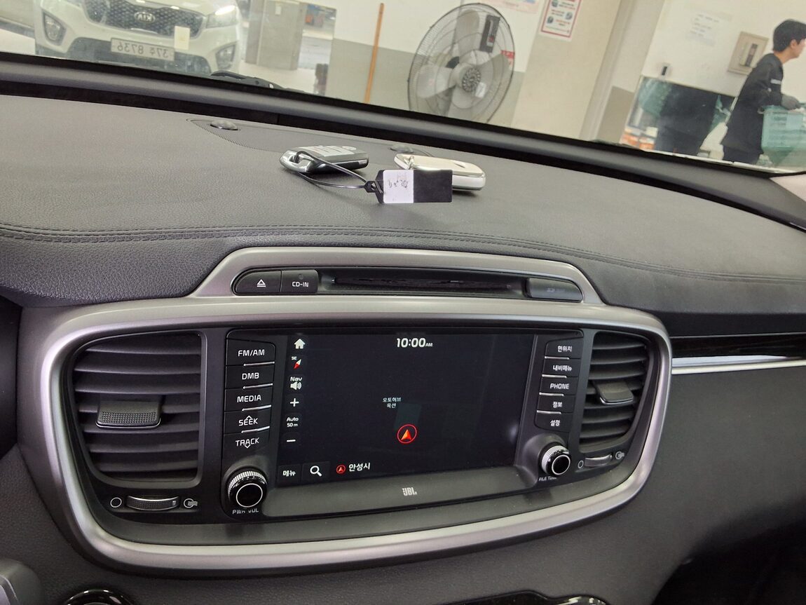 KIA ALL NEW SORENTO R2.2 4WD NOBLESSE SPECIAL 2015 - zdjęcie 17
