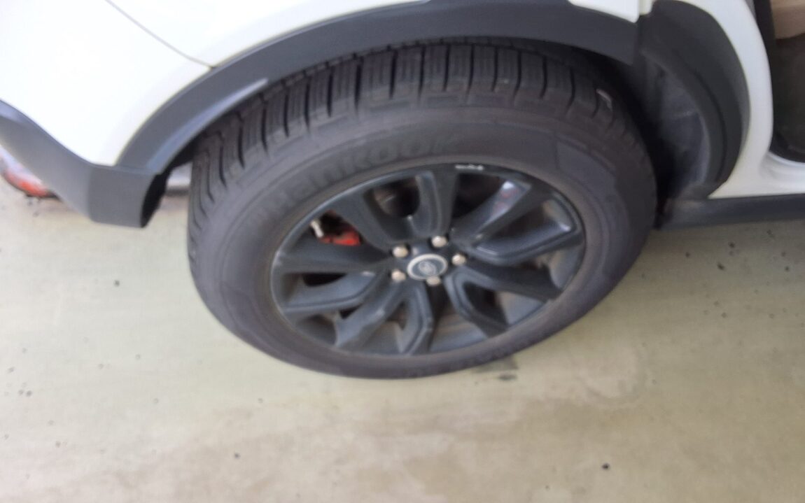 LAND ROVER RANGE ROVER EVOQUE 2.0 TD4 SE 2018 - zdjęcie 27
