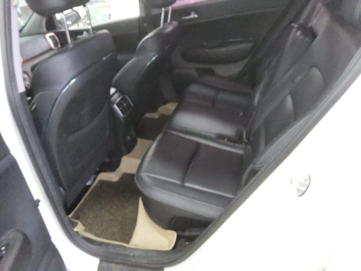 KIA NEW SPORTAGE R2.0 2WD NOBLESSE 2016 - zdjęcie 12
