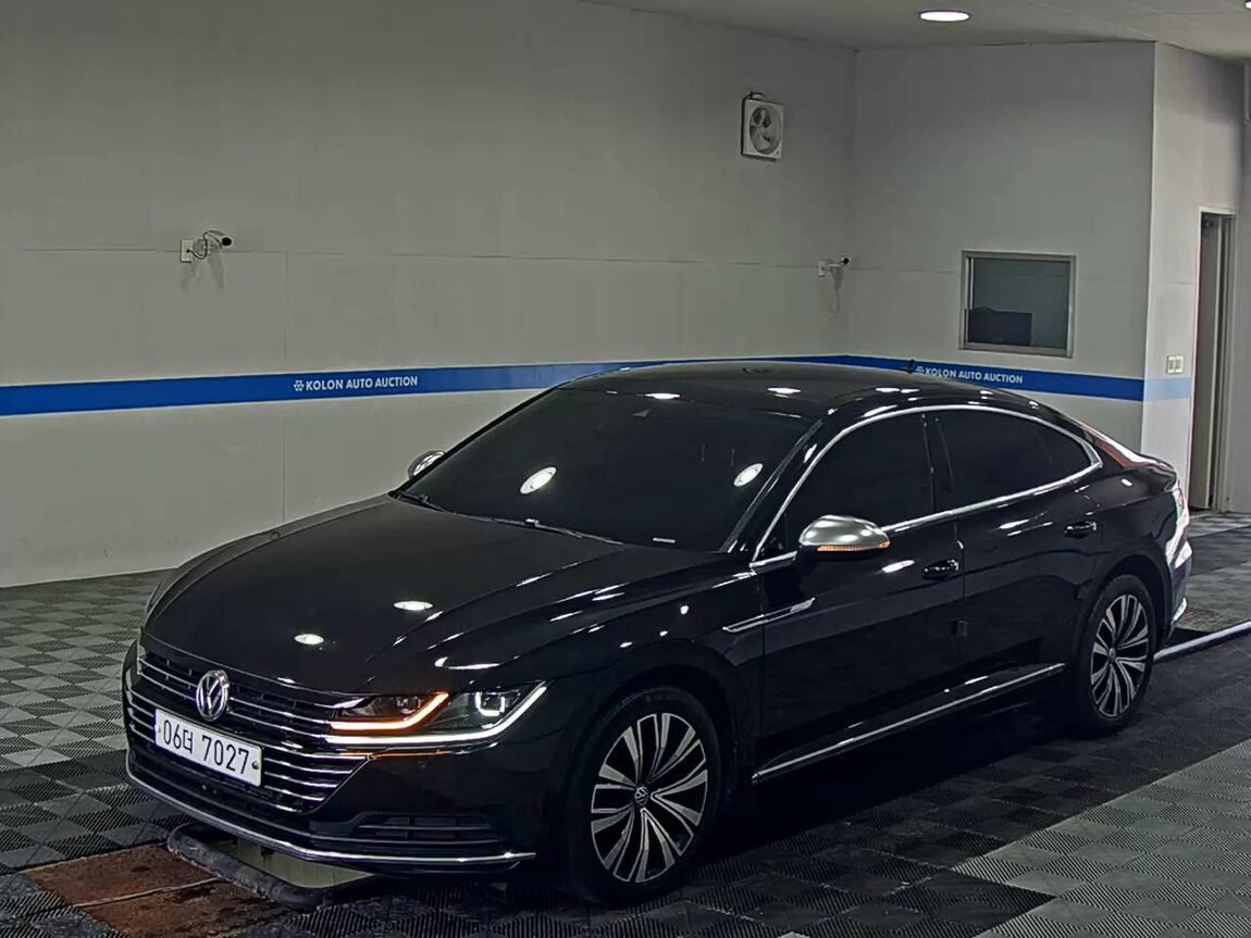 VOLKSWAGEN ARTEON 2.0 TDI ELEGANCE PREMIUM 2019 - zdjęcie 2