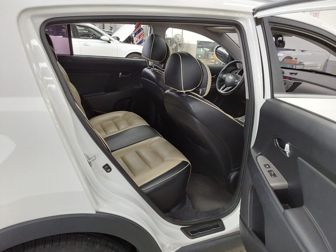 KIA THE NEW SPORTAGE R DIESEL R2.0 2WD NOBLESSE 2014 - zdjęcie 13