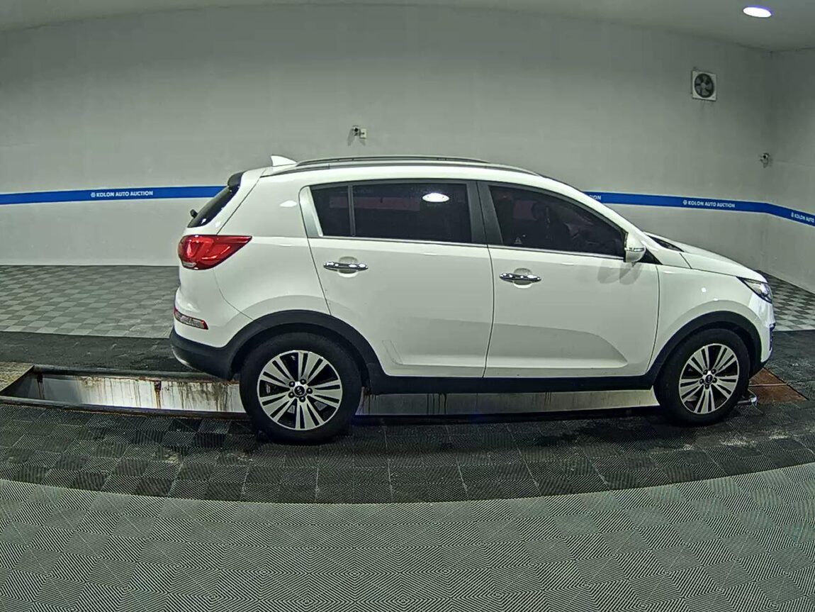 KIA THE NEW SPORTAGE R DIESEL R2.0 2WD NOBLESSE 2014 - zdjęcie 4
