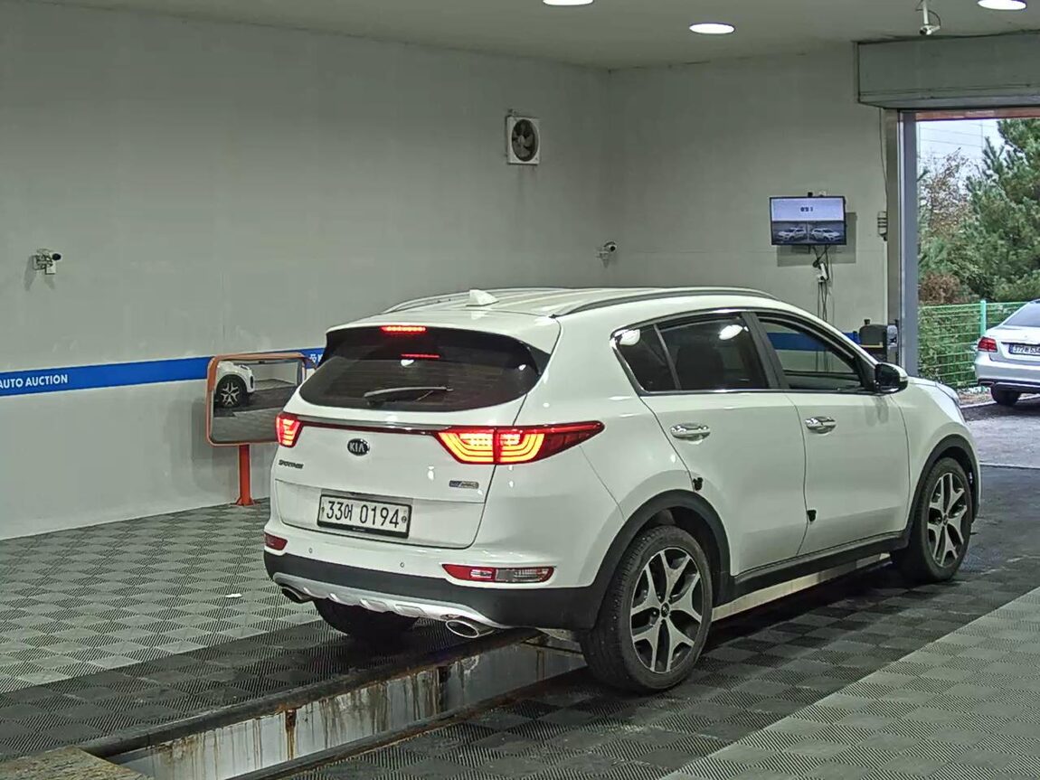 KIA NEW SPORTAGE R2.0 2WD NOBLESSE 2016 - zdjęcie 5