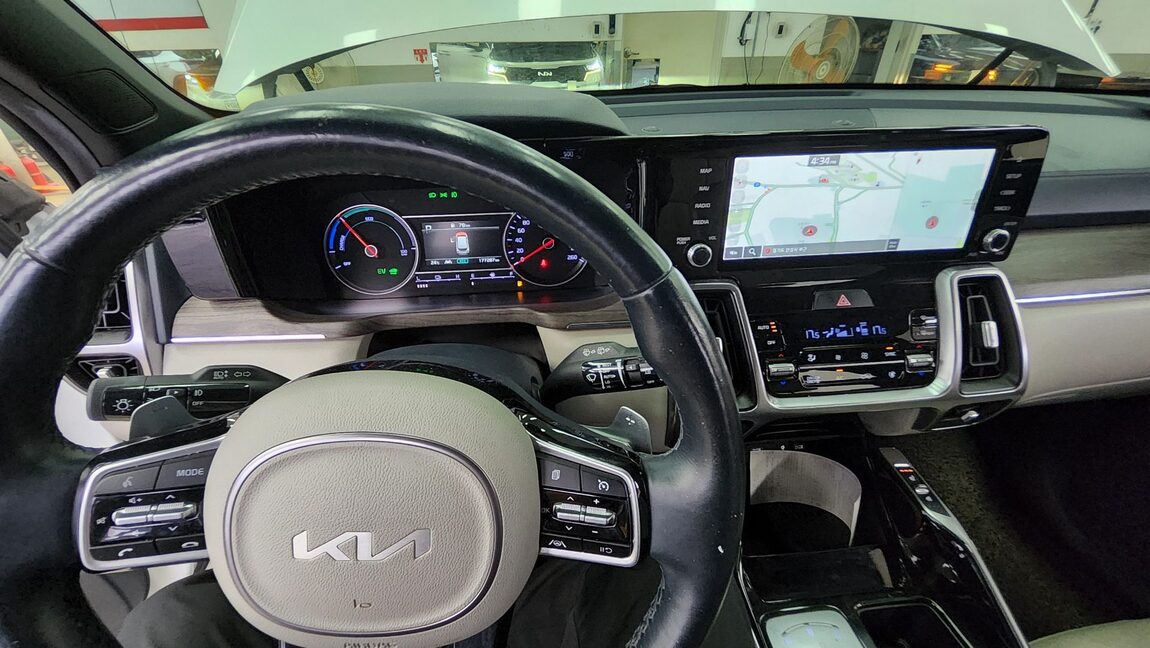KIA NEW SORENTO HYBRID (MQ4) 1.6 HEV 2WD PRESTIGE 2022 - zdjęcie 18