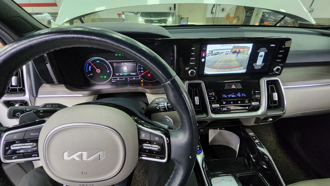 KIA NEW SORENTO HYBRID (MQ4) 1.6 HEV 2WD PRESTIGE 2022 - zdjęcie 19