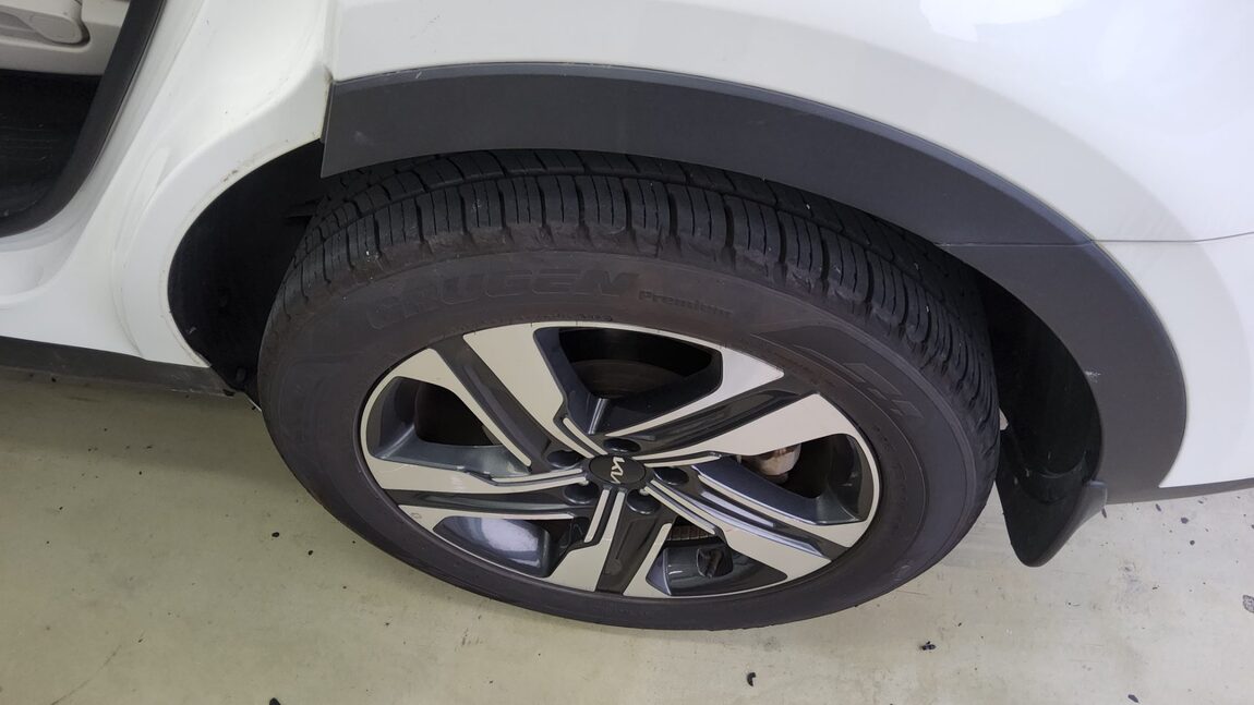 KIA NEW SORENTO HYBRID (MQ4) 1.6 HEV 2WD PRESTIGE 2022 - zdjęcie 24