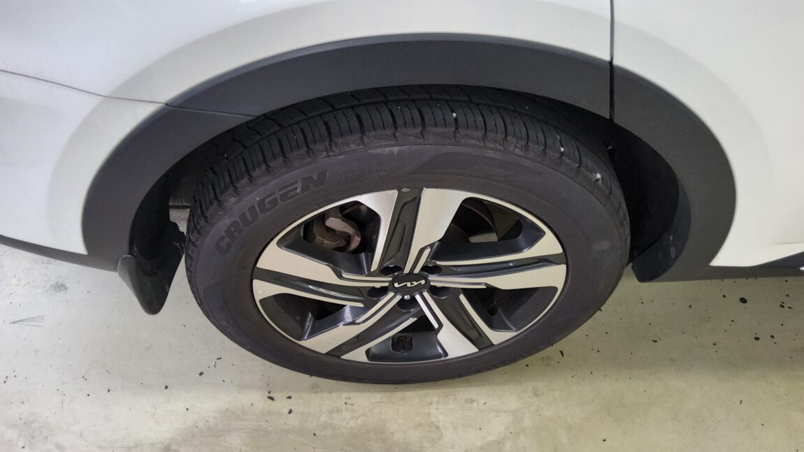 KIA NEW SORENTO HYBRID (MQ4) 1.6 HEV 2WD PRESTIGE 2022 - zdjęcie 26