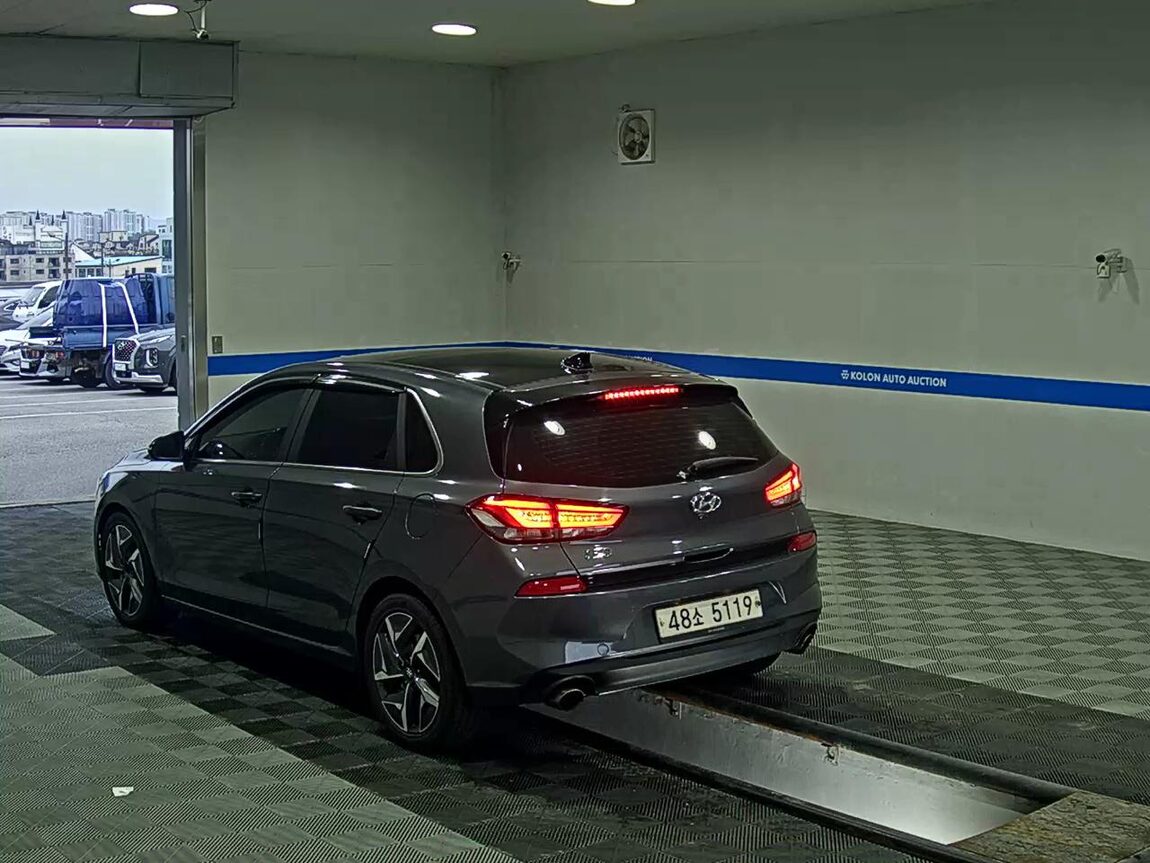 HYUNDAI i30 PD 1.6 TURBO SPORT PREMIUM 2017 - zdjęcie 6