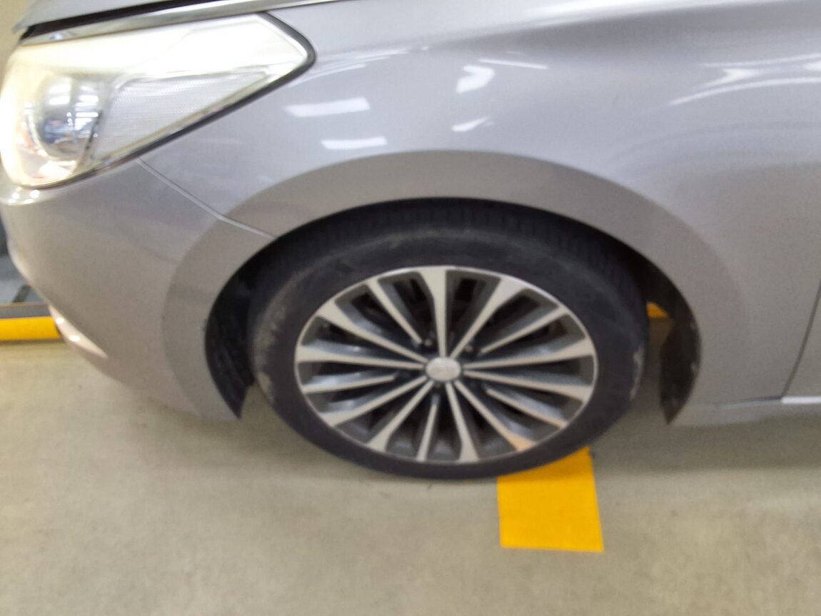 HYUNDAI GRANDEUR HG HG 300 EXCLUSIVE 2014 - zdjęcie 20