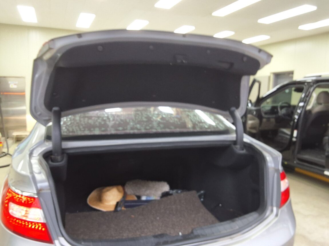 HYUNDAI GRANDEUR HG HG 300 EXCLUSIVE 2014 - zdjęcie 16