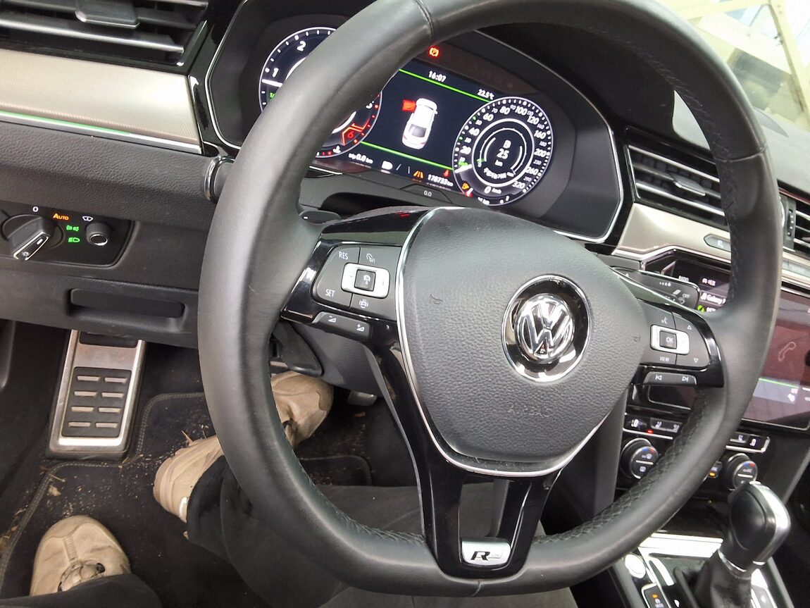 VOLKSWAGEN ARTEON 2.0 TDI ELEGANCE PRESTIGE 2019 - zdjęcie 23