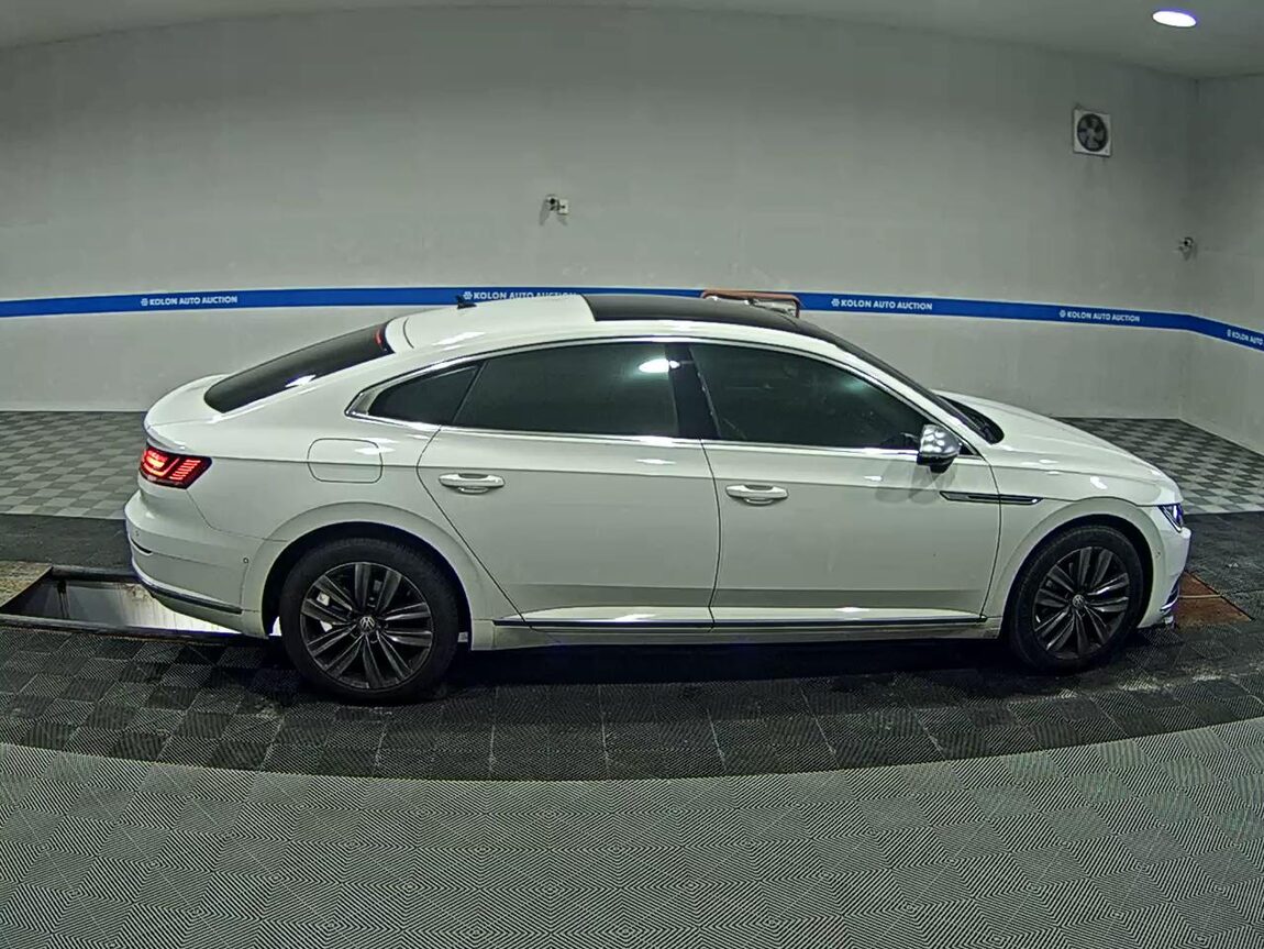 VOLKSWAGEN ARTEON 2.0 TDI ELEGANCE PRESTIGE 2019 - zdjęcie 4