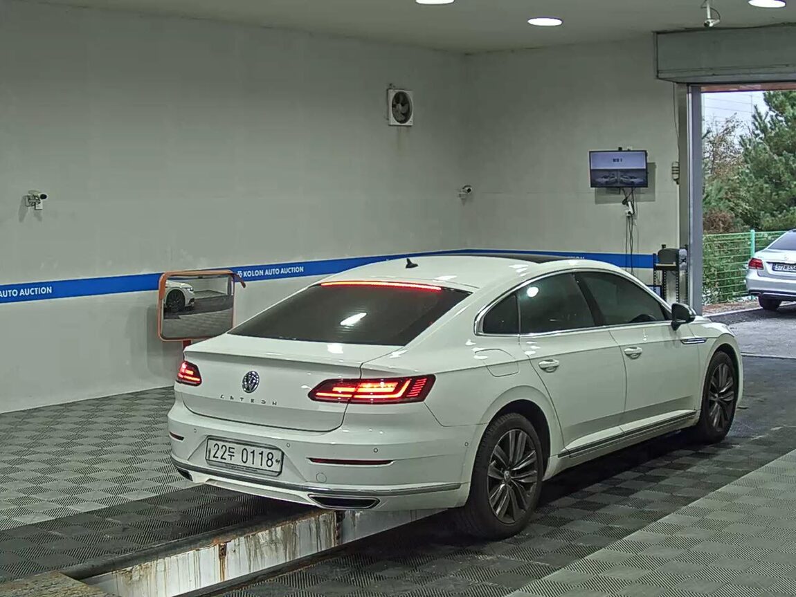 VOLKSWAGEN ARTEON 2.0 TDI ELEGANCE PRESTIGE 2019 - zdjęcie 5