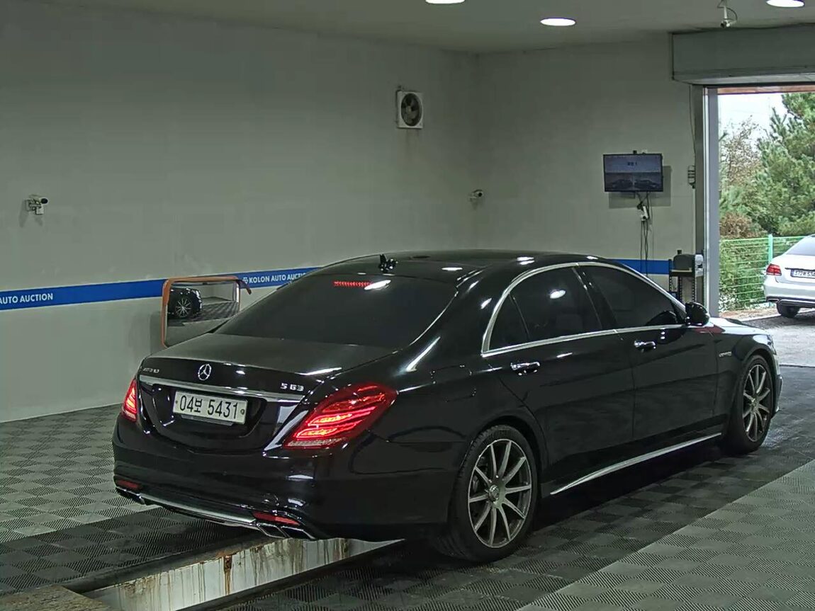 MERCEDES-BENZ S-CLASS (6TH GEN) S63L AMG 4MATIC 2016 - zdjęcie 5