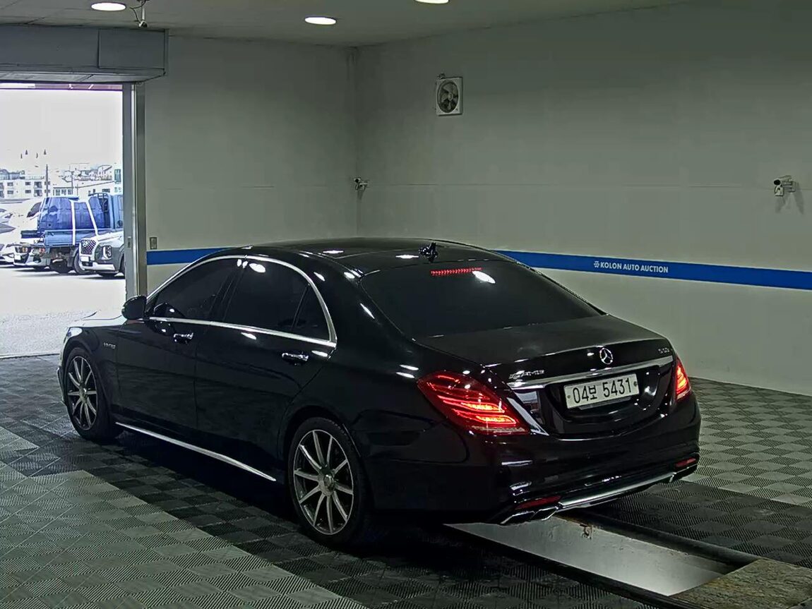 MERCEDES-BENZ S-CLASS (6TH GEN) S63L AMG 4MATIC 2016 - zdjęcie 6