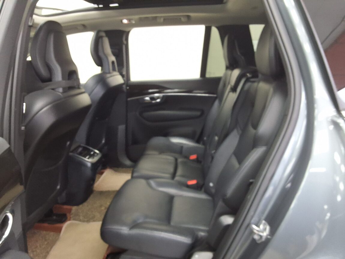 VOLVO XC90 (2ND GEN) D5 AWD MOMENTUM 2017 - zdjęcie 13