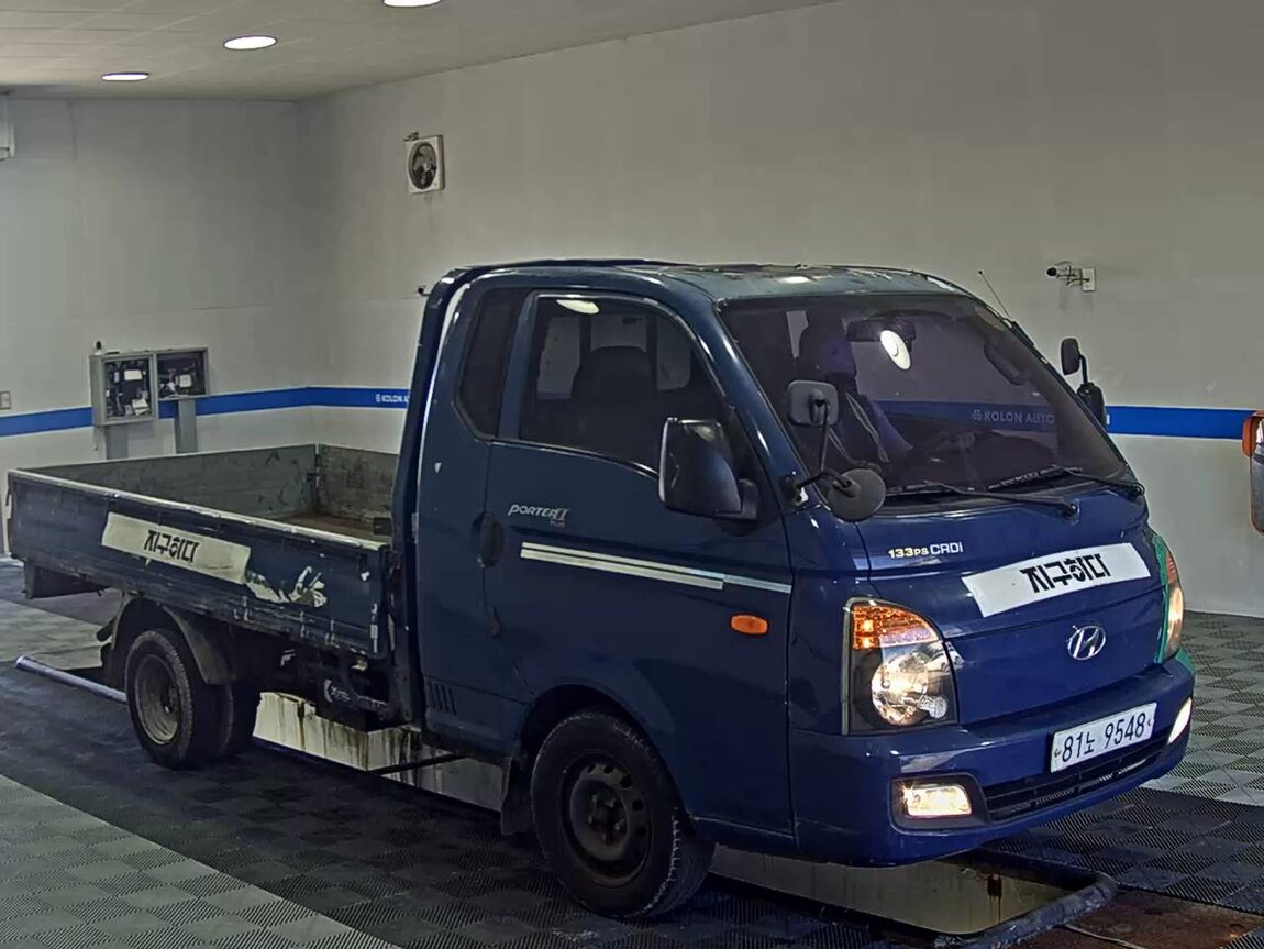 HYUNDAI PORTER II CRDi SUPER CAB EXTRA LONG WHEELBASE PLUS 2014 - zdjęcie 3