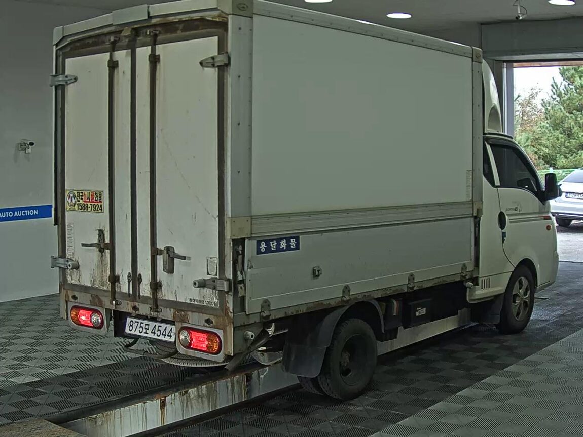HYUNDAI PORTER II WING BODY ELECTRIC 2019 - zdjęcie 5