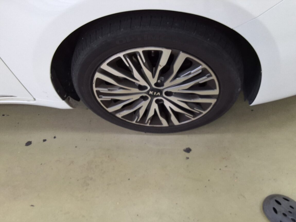 KIA K7 PREMIER 3.0 LPi GENERAL NOBLESSE 2020 - zdjęcie 25