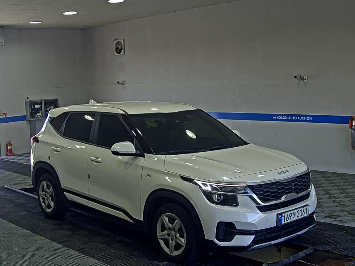 KIA SELTOS 1.6 GASOLINE 2WD TRENDY 2023 - zdjęcie 3