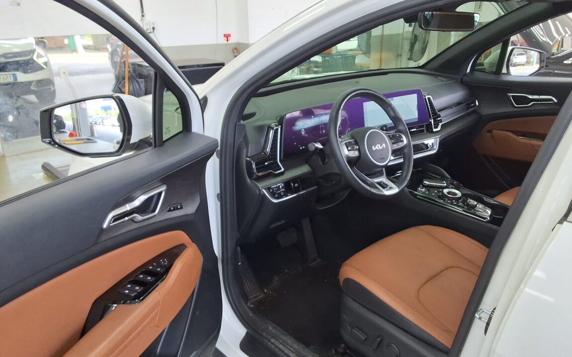 KIA THE ALL NEW SPORTAGE HYBRID 1.6 HEV SIGNATURE 2022 - zdjęcie 10