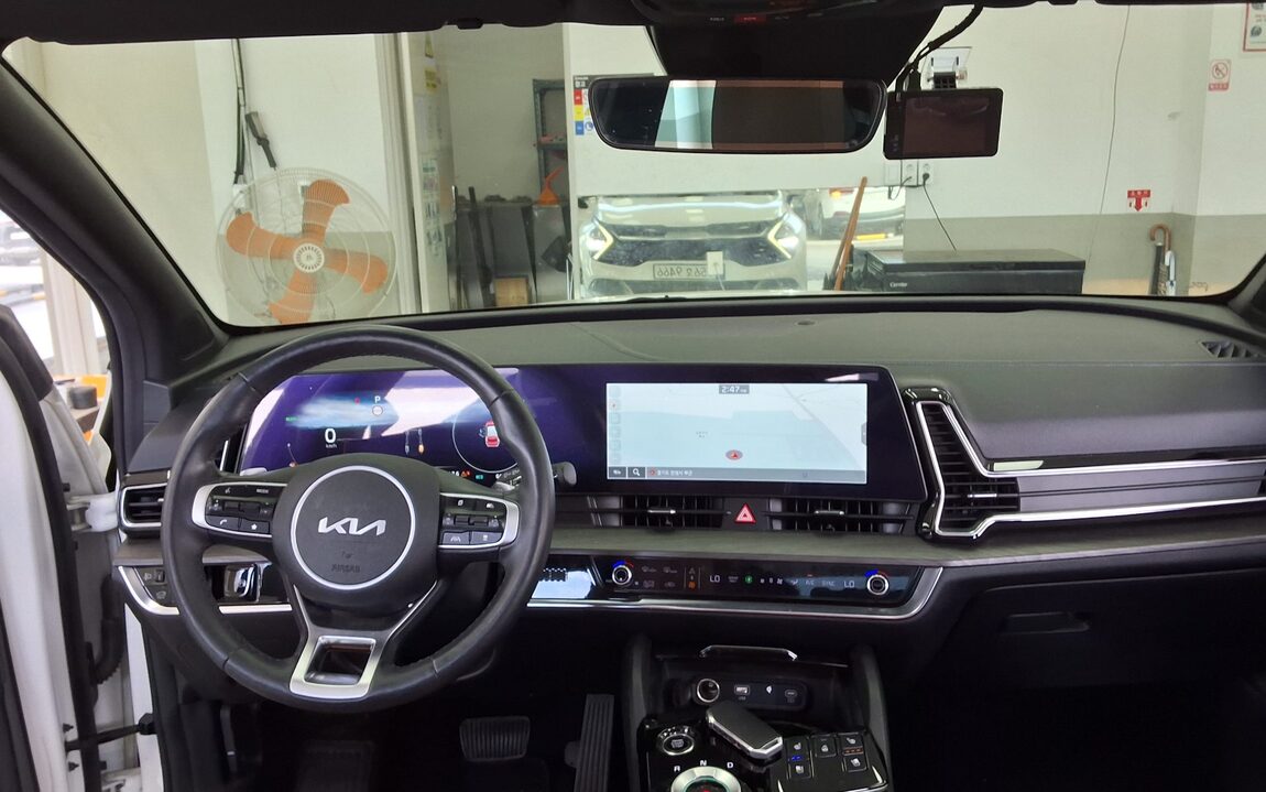 KIA THE ALL NEW SPORTAGE HYBRID 1.6 HEV SIGNATURE 2022 - zdjęcie 11