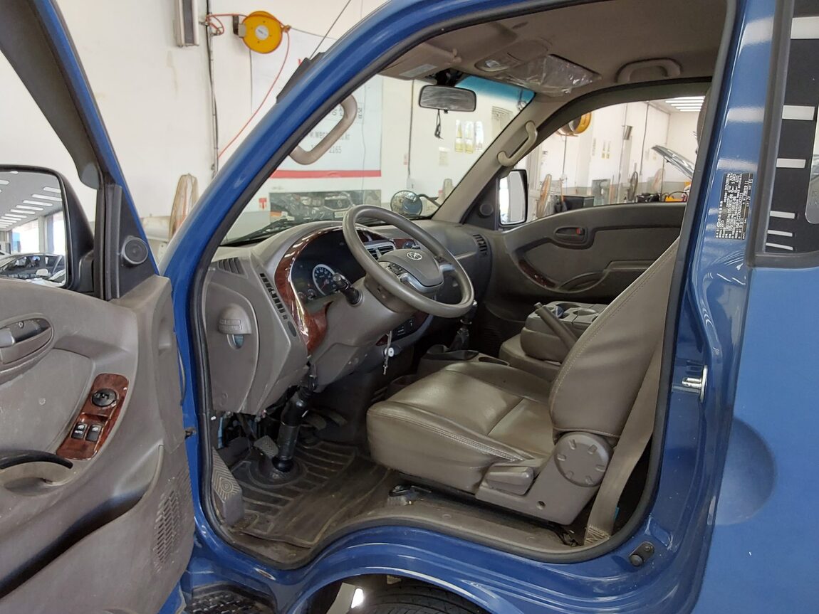 HYUNDAI PORTER II CRDi SUPER CAB EXTRA LONG WHEELBASE HIGH SUPER 2016 - zdjęcie 10