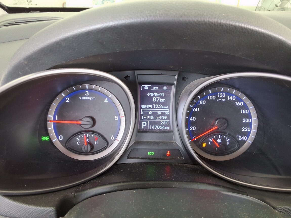 HYUNDAI SANTA FE (DM) DIESEL R2.0 2WD PREMIUM 2013 - zdjęcie 9