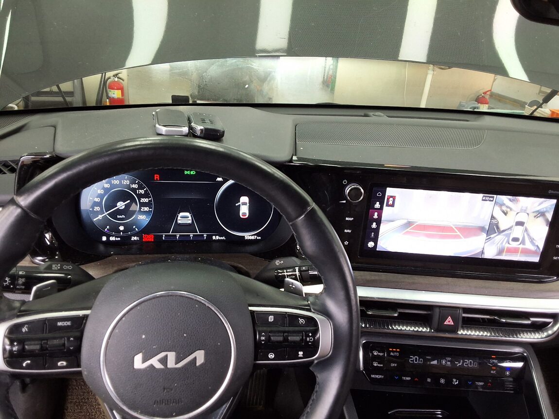 KIA NEW K5 (DL3) 1.6 GASOLINE TURBO SIGNATURE 2022 - zdjęcie 17