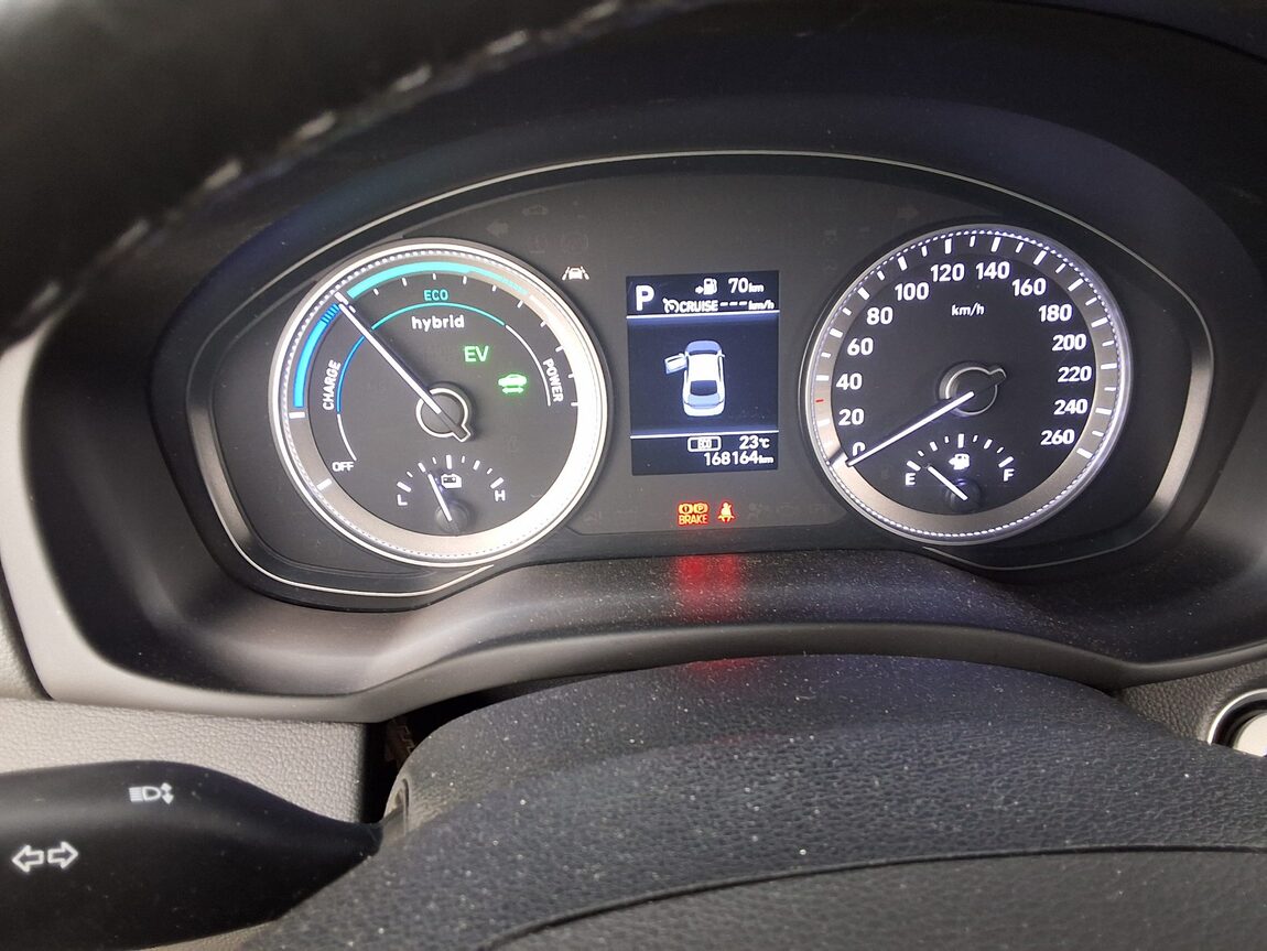 HYUNDAI GRANDEUR IG HYBRID 2.4 HEV EXCLUSIVE 2019 - zdjęcie 9