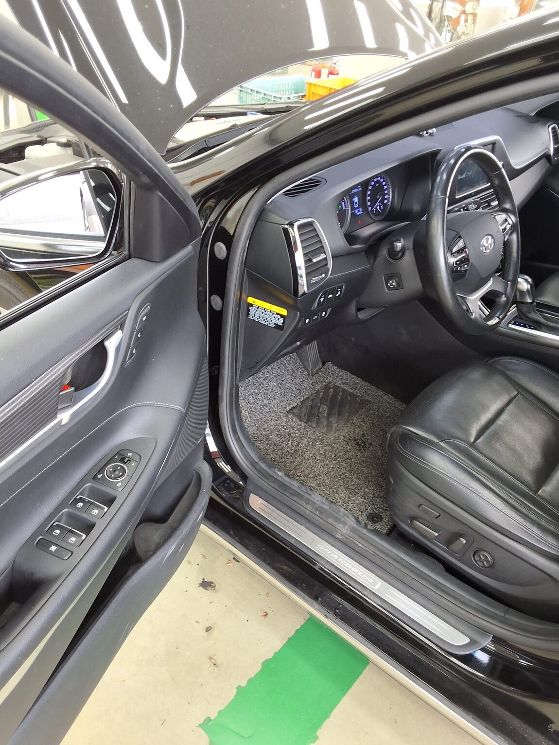 HYUNDAI GRANDEUR IG HYBRID 2.4 HEV EXCLUSIVE 2019 - zdjęcie 10