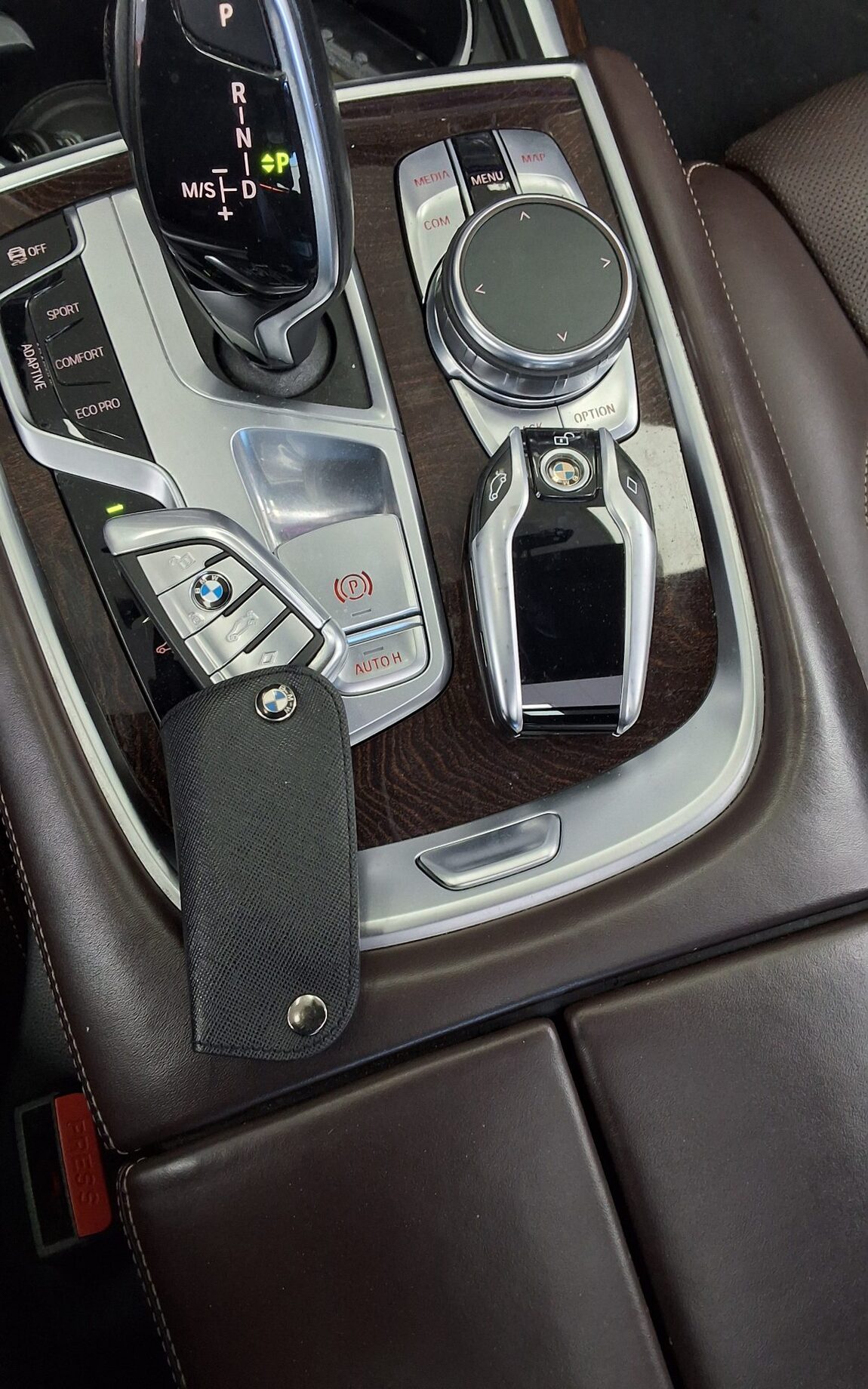 BMW 7 SERIES (6TH GEN) 750Li xDRIVE 2016 - zdjęcie 20