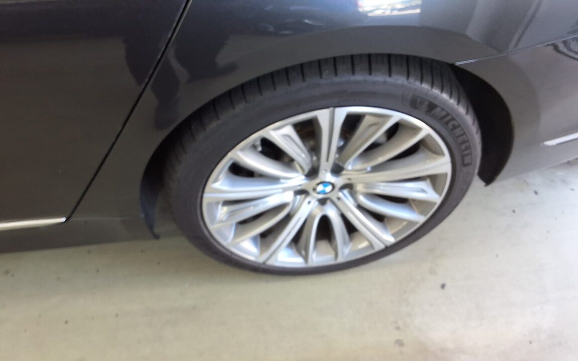 BMW 7 SERIES (6TH GEN) 750Li xDRIVE 2016 - zdjęcie 27