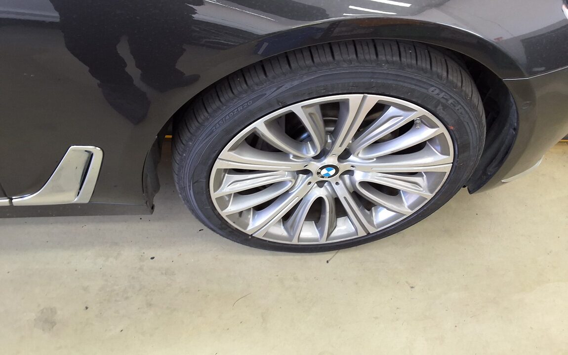 BMW 7 SERIES (6TH GEN) 750Li xDRIVE 2016 - zdjęcie 28