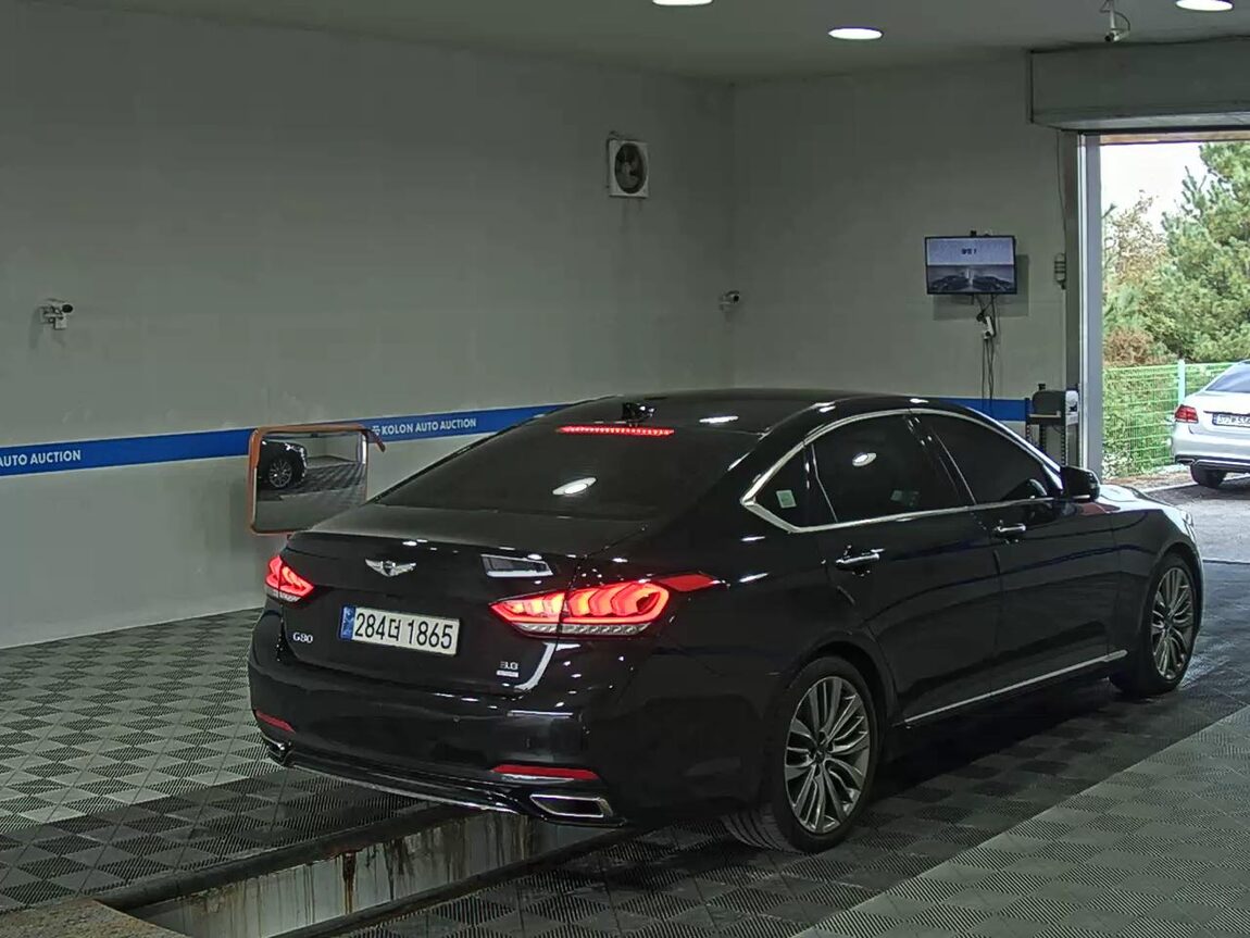 GENESIS G80 3.8 GDi AWD PRESTIGE 2017 - zdjęcie 5
